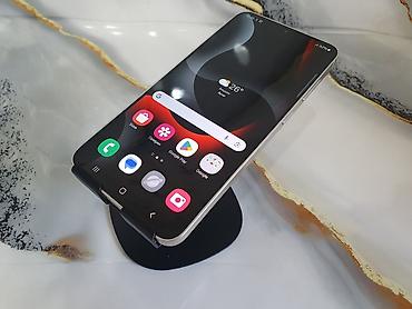 samsung galaxy s10e: Samsung Galaxy S24+, Б/у, 512 ГБ, цвет - Зеленый, eSIM — 2