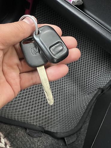 накладка на фит: Honda Fit: 2003 г., 1.3 л, Автомат, Бензин, Хэтчбэк — 9