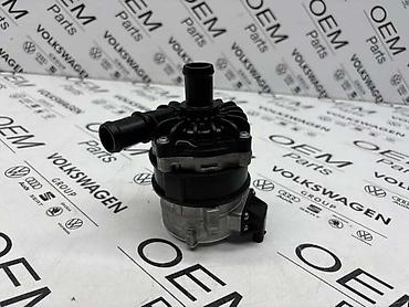 tester antifriza: POMOCNA PUMPA VODE ZA AUDI A3, A4, A5 . - 8K0 965 567 B | Pomocna — 1