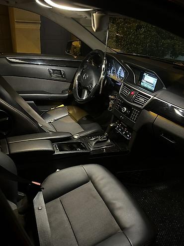 panorama maşın: Mercedes-Benz E-Class: 2.2 l | 2011 il Sedan — 8