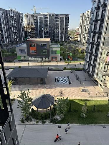 Продажа квартир: 2 комнаты, 80 м² — 12