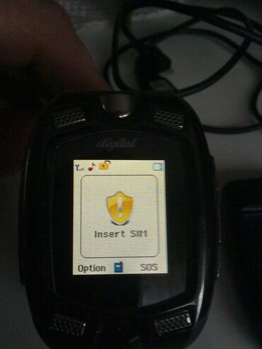 Ostali mobilni telefoni: Mobilni telefon u obliku rucnog sata. ima i kameru u sebi na lalafo.rs — 3 Ostali mobilni telefoni: Mobilni telefon u obliku rucnog sata. ima i kameru u sebi — 3