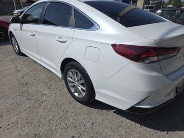 поворотник ауди 100 с3: Hyundai Sonata: 2018 г., 2 л, Автомат, Газ