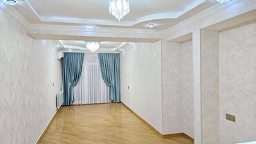 Köhnə tikili: Bakı, Bakıxanov qəs., 2 otaqlı, Köhnə tikili, 65 kv. m — 3