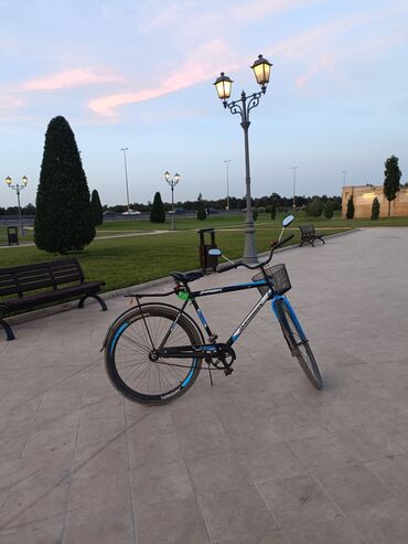velosipedler instagram: Şose velosipedi Moser, 28", Ünvandan götürmə