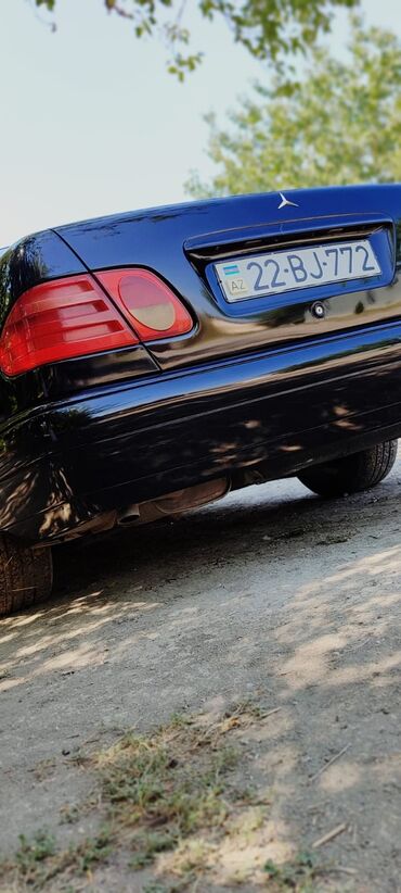 Mercedes-Benz: Mercedes-Benz E-Class: 2 l | 1997 il Sedan — 7