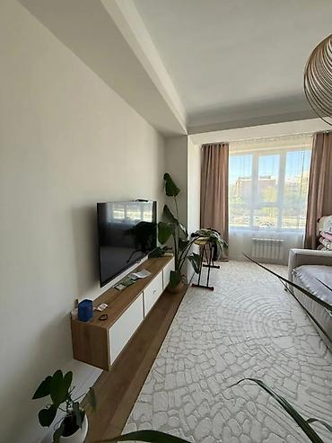 Продажа квартир: 1 комната, 37 м², Кара-Жыгач ж/м Элитка, 4 этаж, Евроремонт — 1