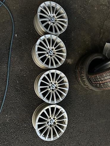 Диски: Комплект оригинальных литых дисков BMW (4 шт.) - Диаметр: 19" - — 2