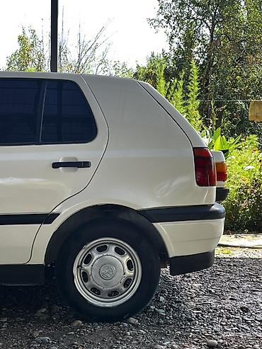 гур легаси: Volkswagen Golf: 1992 г., 1.8 л, Механика, Бензин, Хэтчбэк — 7