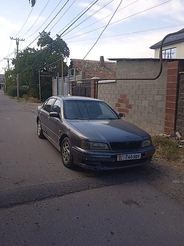 моя вина: Nissan Maxima: 1997 г., 3 л, Механика, Газ, Седан — 5
