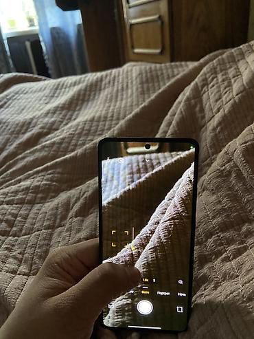 Poco: Poco M6 Pro 5G, Б/у, 256 ГБ, цвет - Черный, 2 SIM — 2