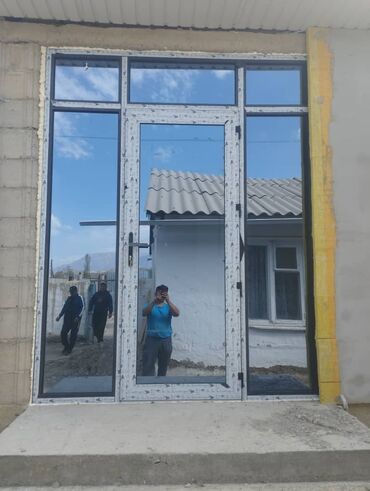 откатные вароты: Менчик үй эщик, Алюминий, Оң кол, түсү - Боз