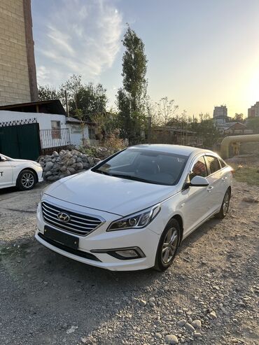 продаю или меняю с доплатой мне: Hyundai Sonata: 2018 г., 2 л, Автомат, Газ, Седан