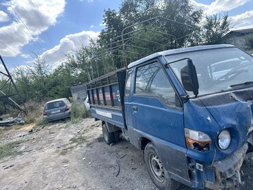 купить двигатель на мотоблок 7 л с: Hyundai Porter: 2001 г., 2.7 л, Механика, Дизель, Универсал