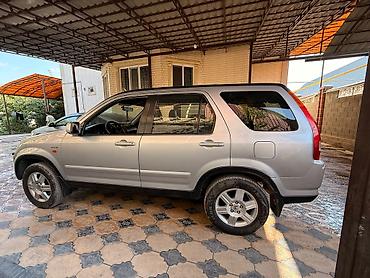 Унаа сатуу: Honda CR-V: 2003 г., 2 л, Кол менен иштөөчү, Бензин, Кроссовер — 4