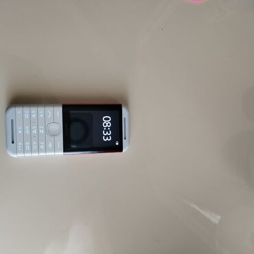 nokia 300: Nokia 5310, 2 GB, rəng - Ağ, Düyməli