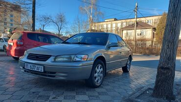 Toyota: Toyota Camry: 1998 г., 2.2 л, Автомат, Бензин, Седан