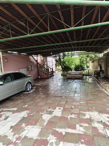 Həyət evləri və villaların satışı: 7 otaqlı, 144 kv. m, Kredit var, Orta təmir