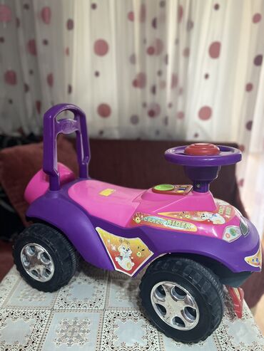 popit qiymətləri: Brend:Sliding Baby Carriage
Yash:3+
Qiymet:55 AzN(Satishda 74$)