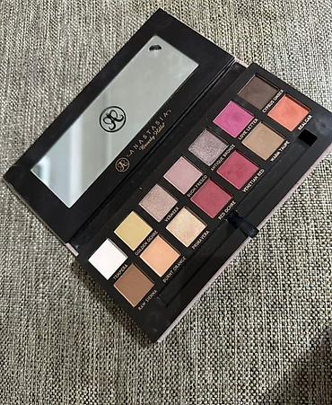 золотой ворон: Палетка теней для век Anastasia Beverly Hills Modern Renaissance. - — 3