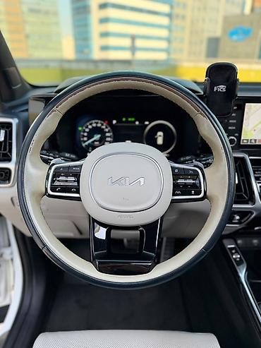 Kia: Kia Sorento: 2022 г., Кроссовер — 32