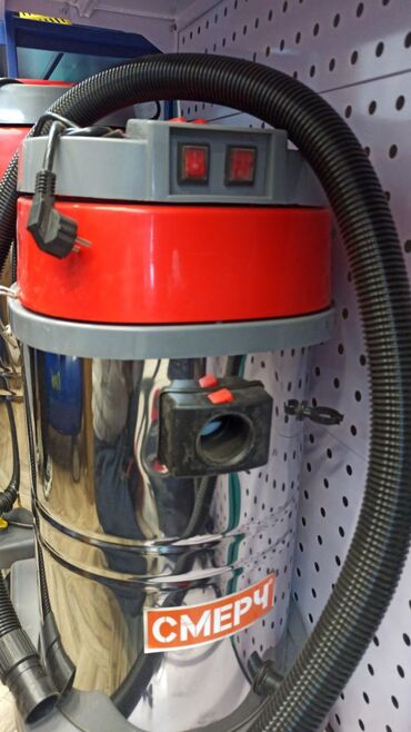 Строительные пылесосы: Пылесос Worcraft ROLF полисос 30литр мойшый без мойшый 6 месяцев — 20