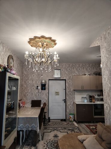 Qonaq otağı dəstləri: Masazır, Akim Abbasov küçəsində 3 mərtəbəli yeni tikili binanın 3-cü — 7