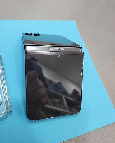 skibidi kamera: Samsung Galaxy Z Flip5 (SM-F731B) – preklopni pametni telefon Ključne — 9
