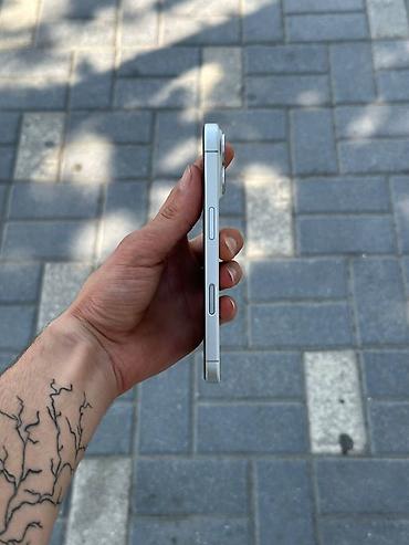 iphone 17 qiyməti: IPhone 17, 256 GB, Ağ, Face ID — 2