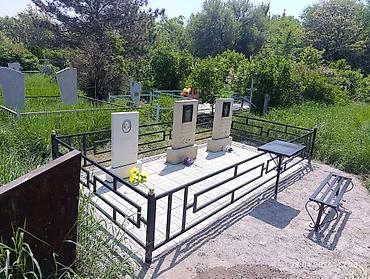 Изготовление памятников и ограждений деревянные железные каменный — 7