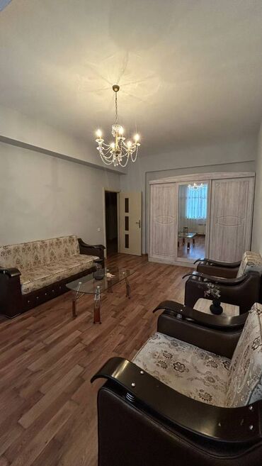 Uzunmüddətli kirayə mənzillər: Həzi Aslanov metrosuna 7 deq mesafədə yerlesənQaya restoranına — 2