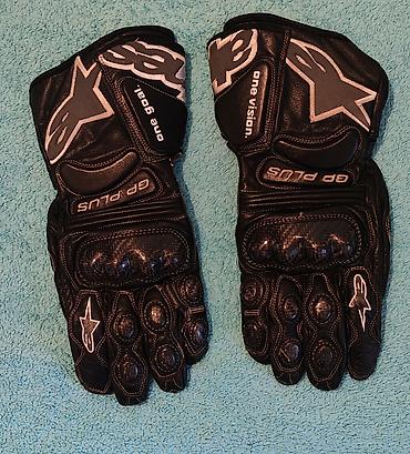 Əla vəziyyətdə original Alpinestars GP Plus əlcəkləri satılır. Ölçü lalafo.az -da Əla vəziyyətdə original Alpinestars GP Plus əlcəkləri satılır. Ölçü