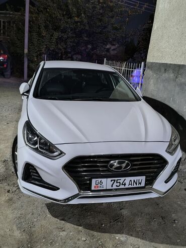 hyundai solyaris: Hyundai Sonata: 2018 г., 0.2 л, Автомат, Бензин, Седан