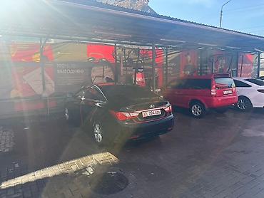 Hyundai: Hyundai Sonata: 2011 г., 2 л, Автомат, Газ, Седан — 6