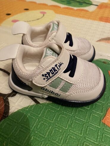 ходунки бишкек дордой: Детские кроссовки для первых шагов. - Размер: 16 (стелька ~13,0 см; lalafo.kg да ходунки бишкек дордой: Детские кроссовки для первых шагов. - Размер: 16 (стелька ~13,0 см;