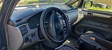voxy noah: Toyota Avensis Verso: 2003 г., 1.9 л, Механика, Дизель, Минивэн — 4