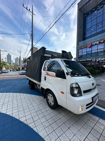 кофр на крышу автомобиля: Жеңил жүк ташуучу унаа, Kia, Стандарт, 3 т, Колдонулган