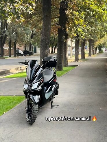 Скутеры: Скутер 160 куб. см, Бензин, Б/у