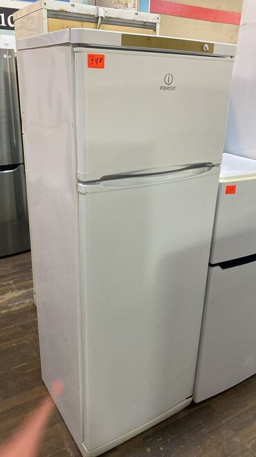 Soyuducular: Indesit ikiqat qapılı soyuducu - Brend: Indesit - Tip: Üst kamera