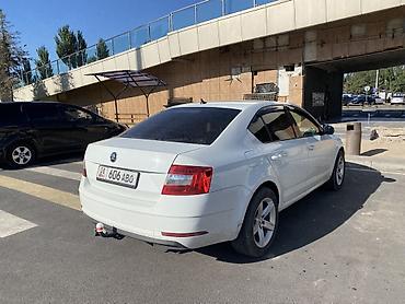 byd e6: Skoda Octavia: 2017 г., 1.6 л, Механика, Бензин, Седан — 5