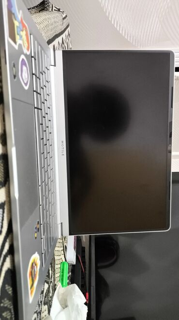 для macbook: Ноутбук, 16 ГБ ОЭТ, AMD Ryzen 5, 15.4 ", Колдонулган, Татаал эмес тапшырмалар үчүн, эс тутум NVMe SSD