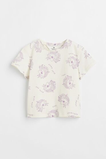базовая футболка: Новая Детская футболка от H&M для девочек. Размер 8-10лет