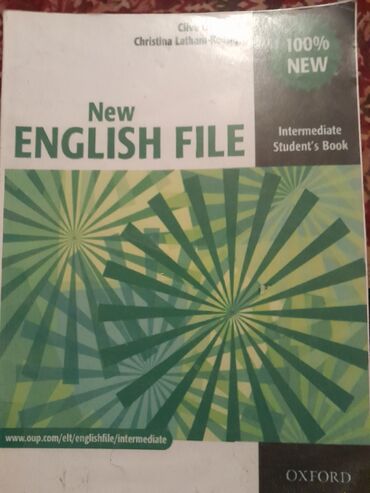 Книга для среднего уровня английского языка. INTERMEDIATE BOOK