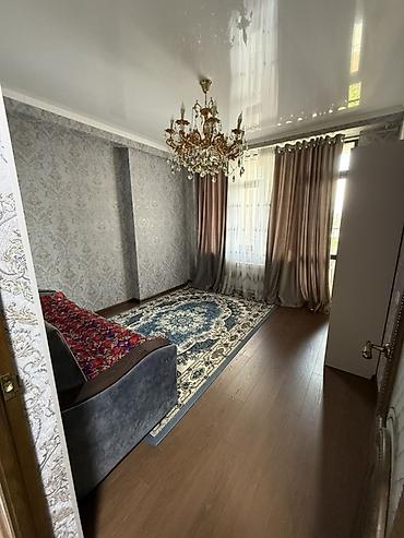 2 bedroom: Сдается уютная комната в квартире. - Светлая комната с большим окном — 2