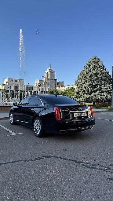 Транспорт: Cadillac XT5: 2013 г., 2 л, Автомат, Бензин, Седан — 7