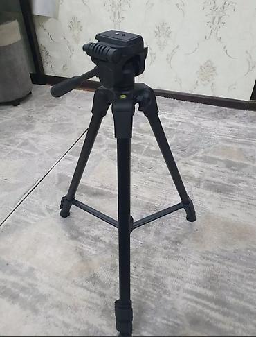Другие аксессуары для фото/видео: Штатив Power TR395 Состояние нового с чехлом, не пользовался. Площадка — 10