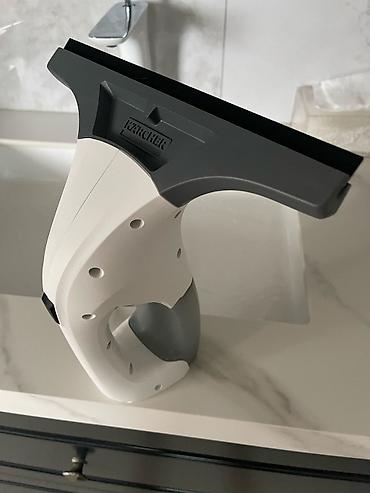 очиститель стекла: Стеклоочиститель Karcher WV (беспроводной мойщик окон) Комплект: - — 7