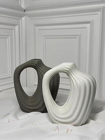 Vazalar: Vaza dəsti, Keramika — 8