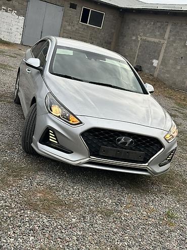 Hyundai Sonata: 2020 г., 2 л, Автомат, Газ, Седан