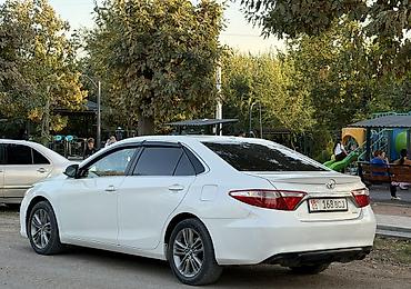 Toyota: Toyota Camry: 2018 г., 2.5 л, Автомат, Бензин, Седан — 2